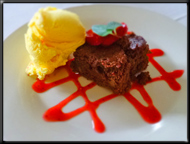 Brownie de chocolate y helado de vainilla